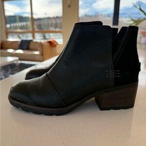 Sorel black Cate waterproof ankle boot